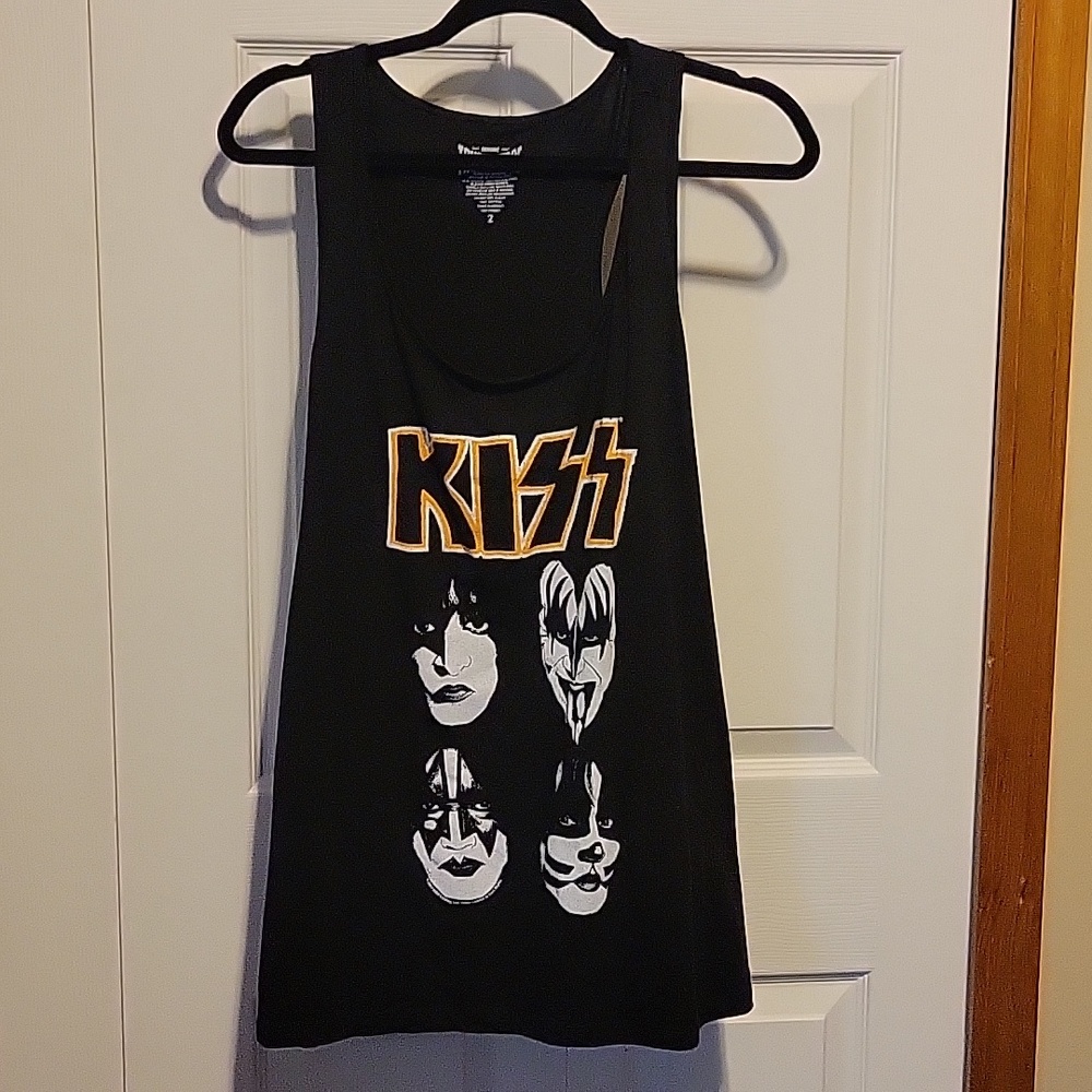 EUC Torrid Black KISS Band Sleeveless Tank, 2X